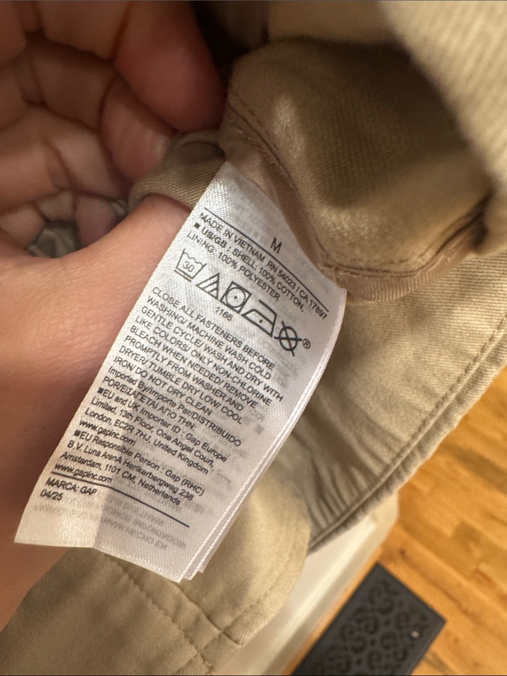 GAP Cropped Trench Coat in Khaki- Medium - Picture 3 of 5